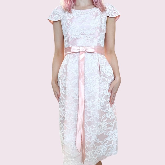 Vintage Bella prom dress - Picture 2 of 8